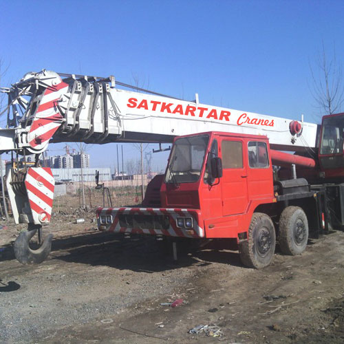 Cranes Hires in Ahmedabad