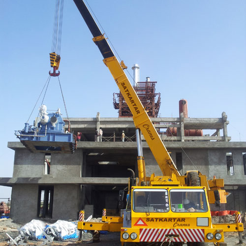 Crane Service Provider in Ahmedabad